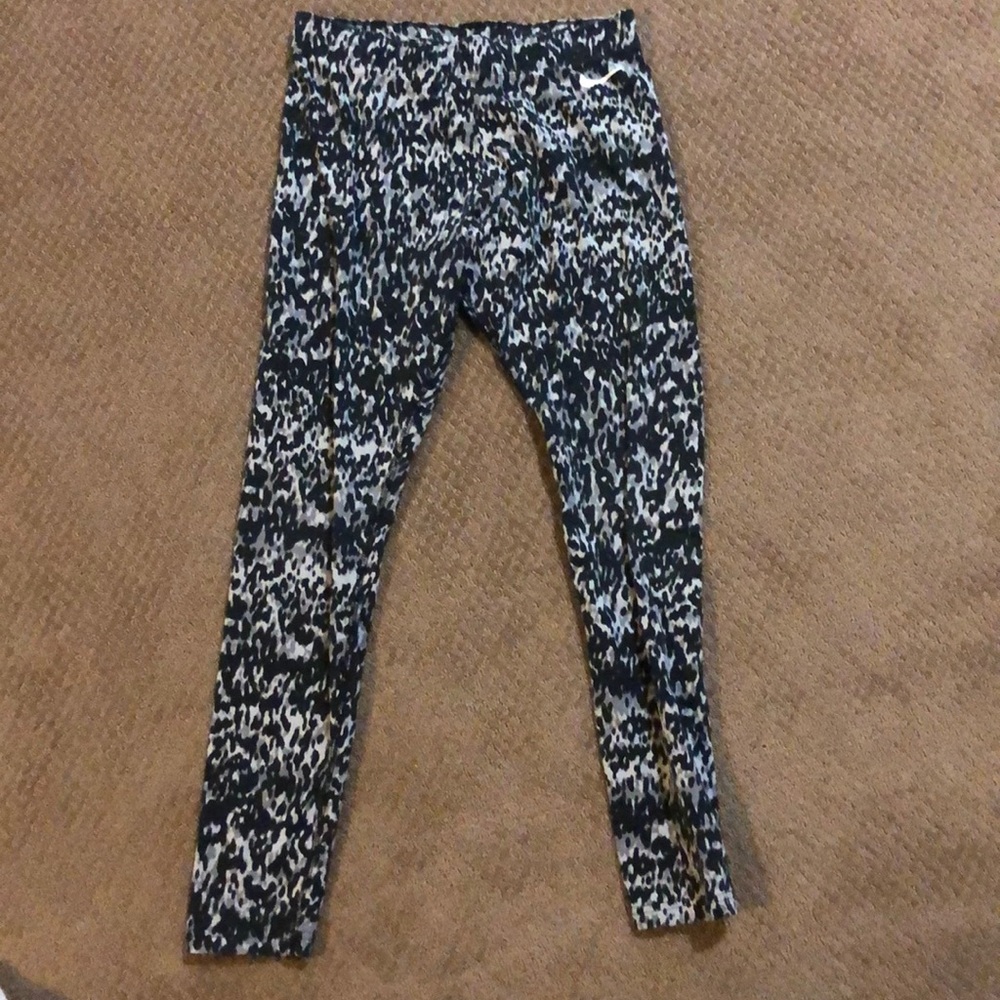 nike leggings